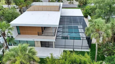 359 N Shore Drive Sarasota FL 34234