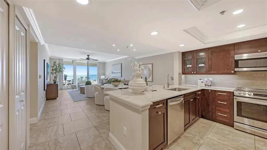 2109 Gulf Of Mexico Drive Longboat Key FL 34228