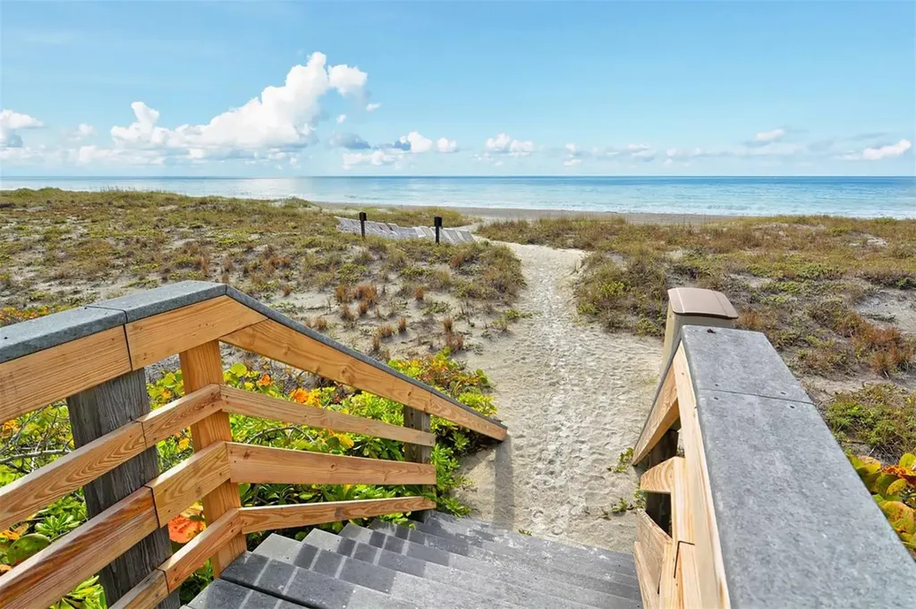2109 Gulf Of Mexico Drive Longboat Key FL 34228