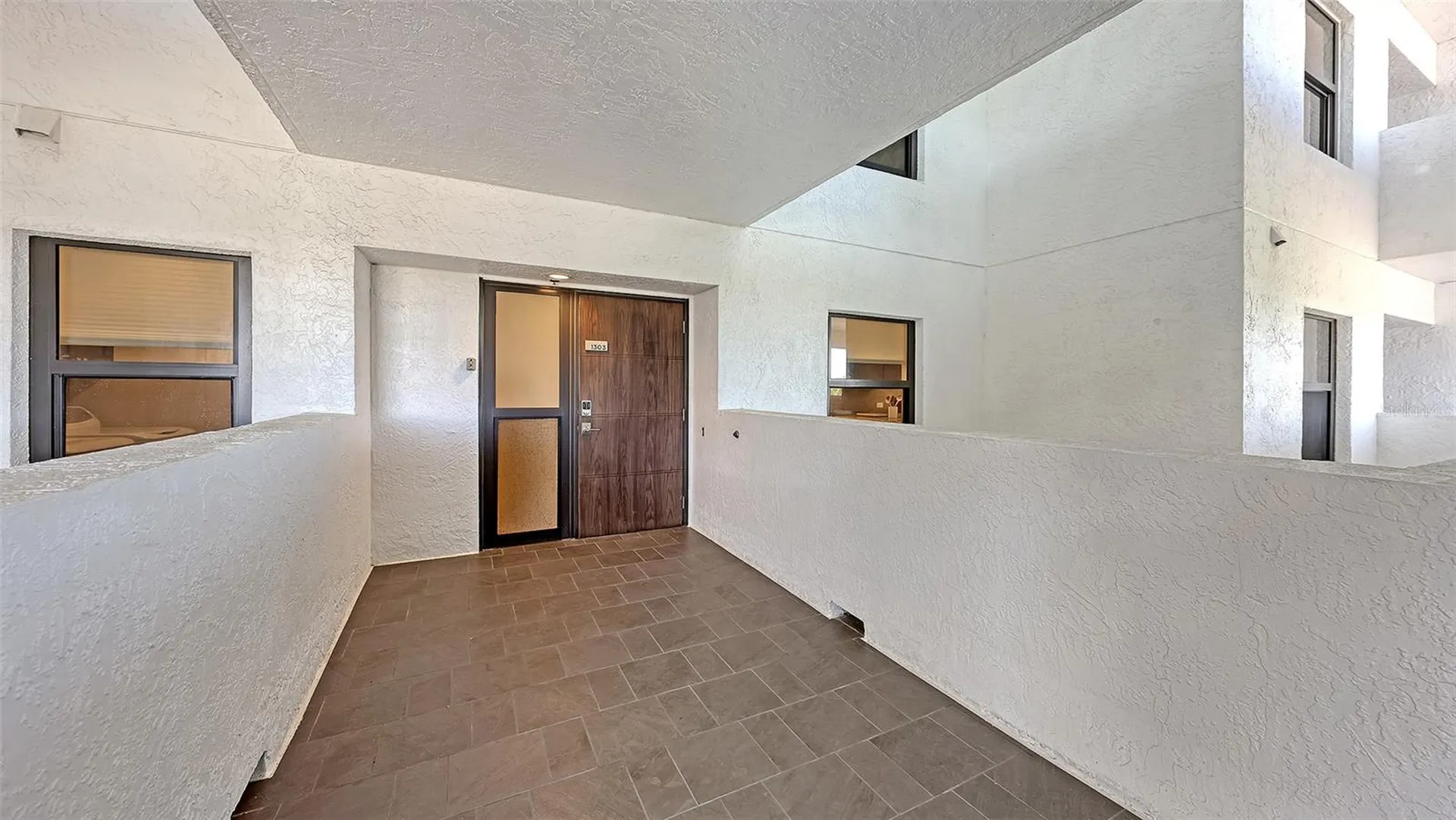 2109 Gulf Of Mexico Drive Longboat Key FL 34228