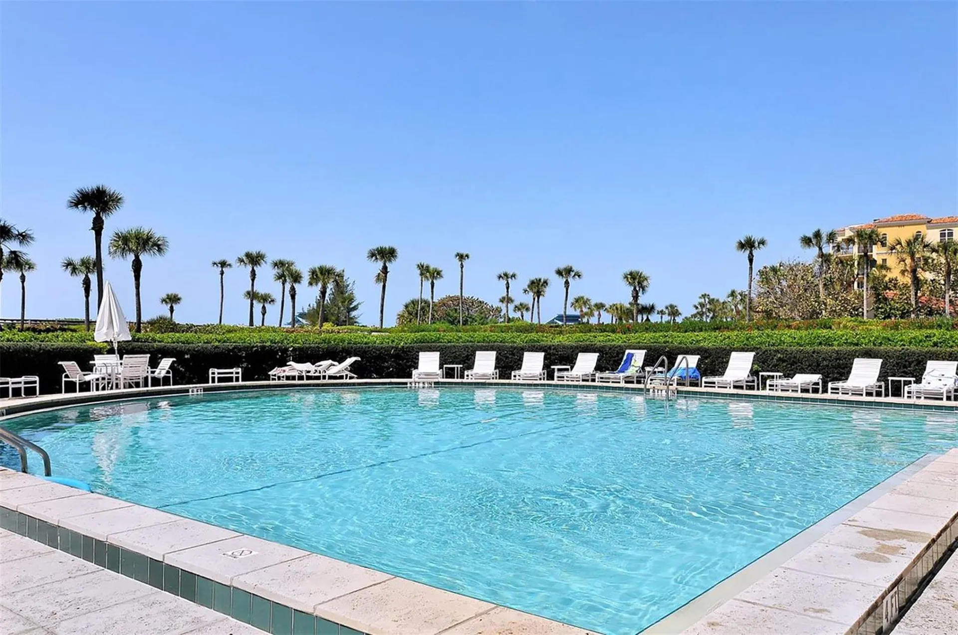 2109 Gulf Of Mexico Drive Longboat Key FL 34228