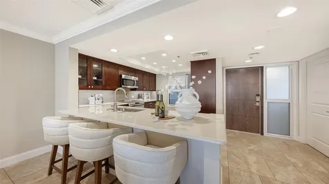 2109 Gulf Of Mexico Drive Longboat Key FL 34228