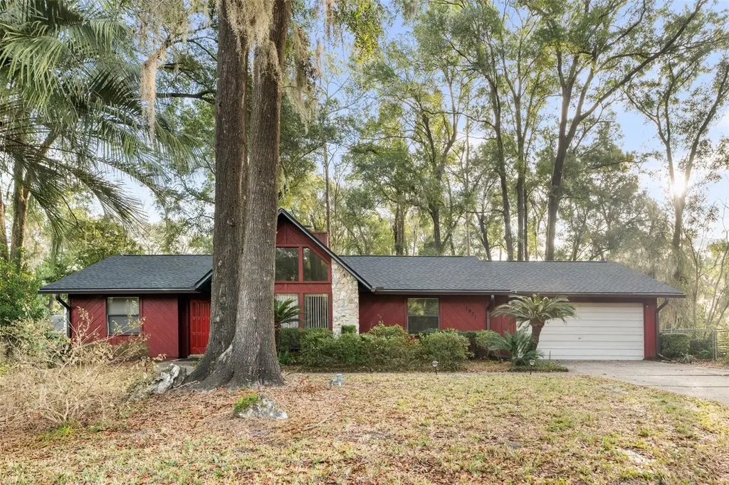 1901 SW 74th Terrace Gainesville FL 32607