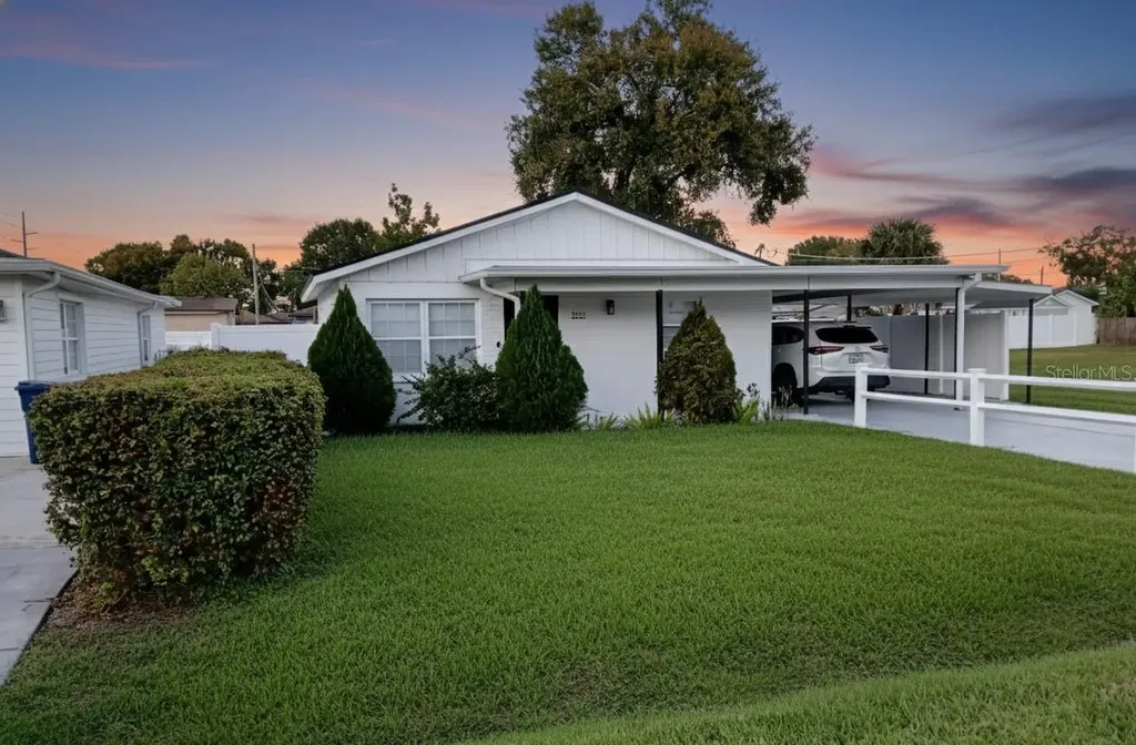 3321 W Palmetto Street Tampa FL 33607