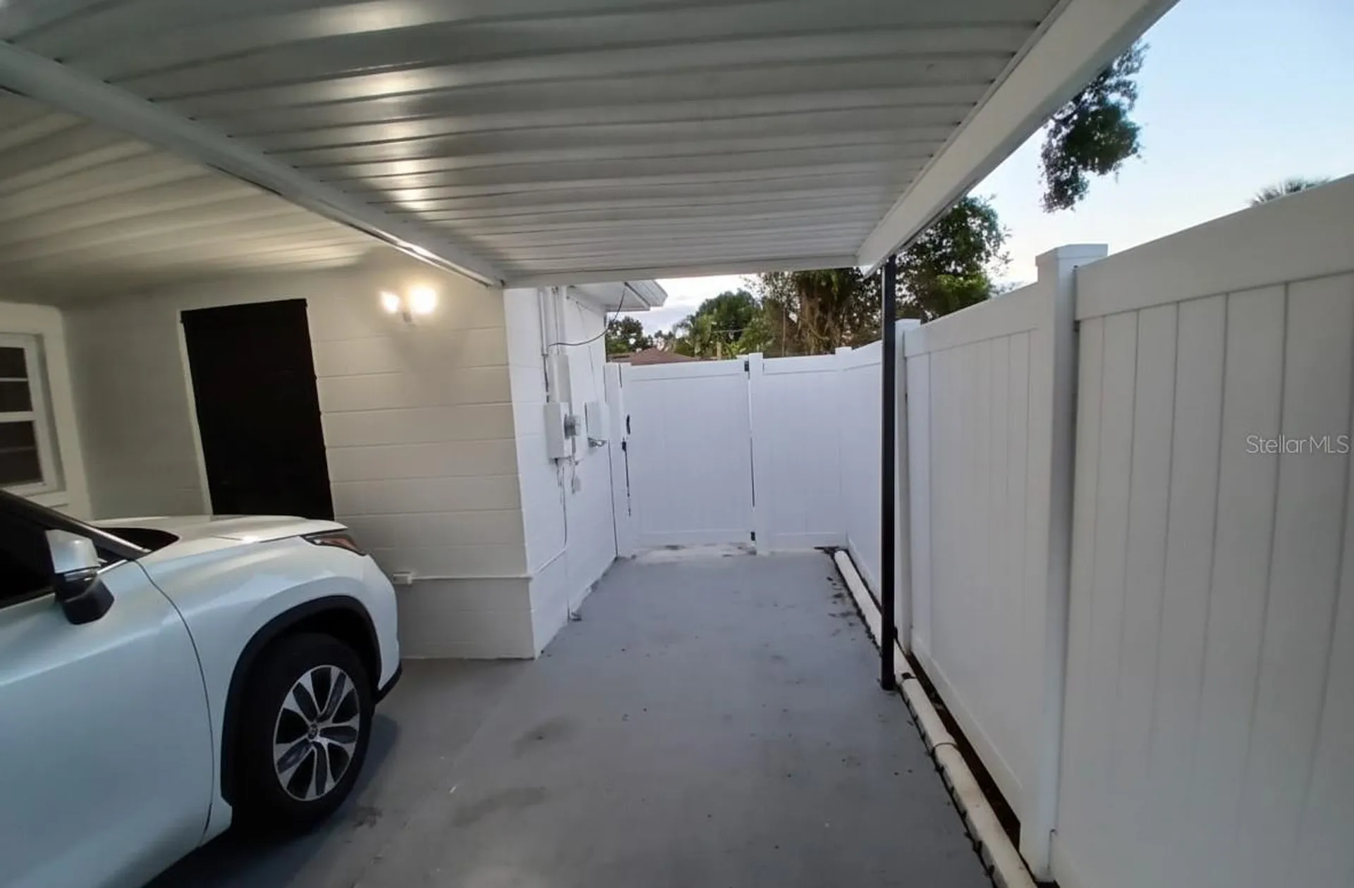 3321 W Palmetto Street Tampa FL 33607