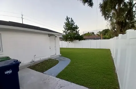 3321 W Palmetto Street Tampa FL 33607