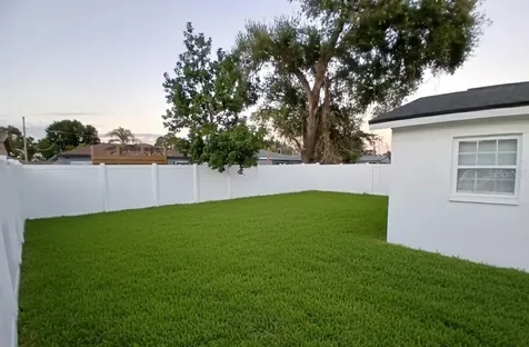 3321 W Palmetto Street Tampa FL 33607