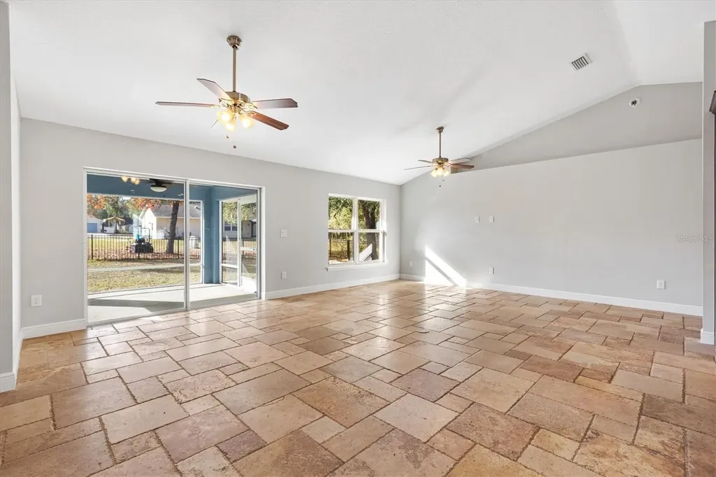 8288 SE 159th Lane Summerfield FL 34491
