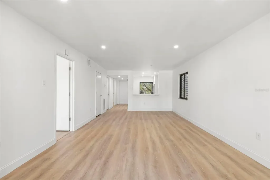 1802 Mariner Drive Tarpon Springs FL 34689