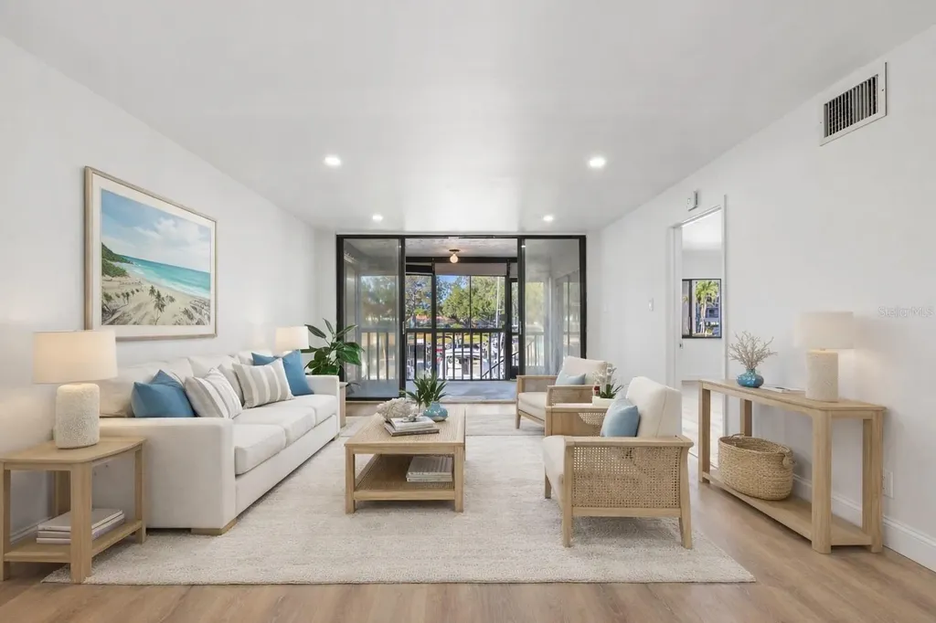 1802 Mariner Drive Tarpon Springs FL 34689