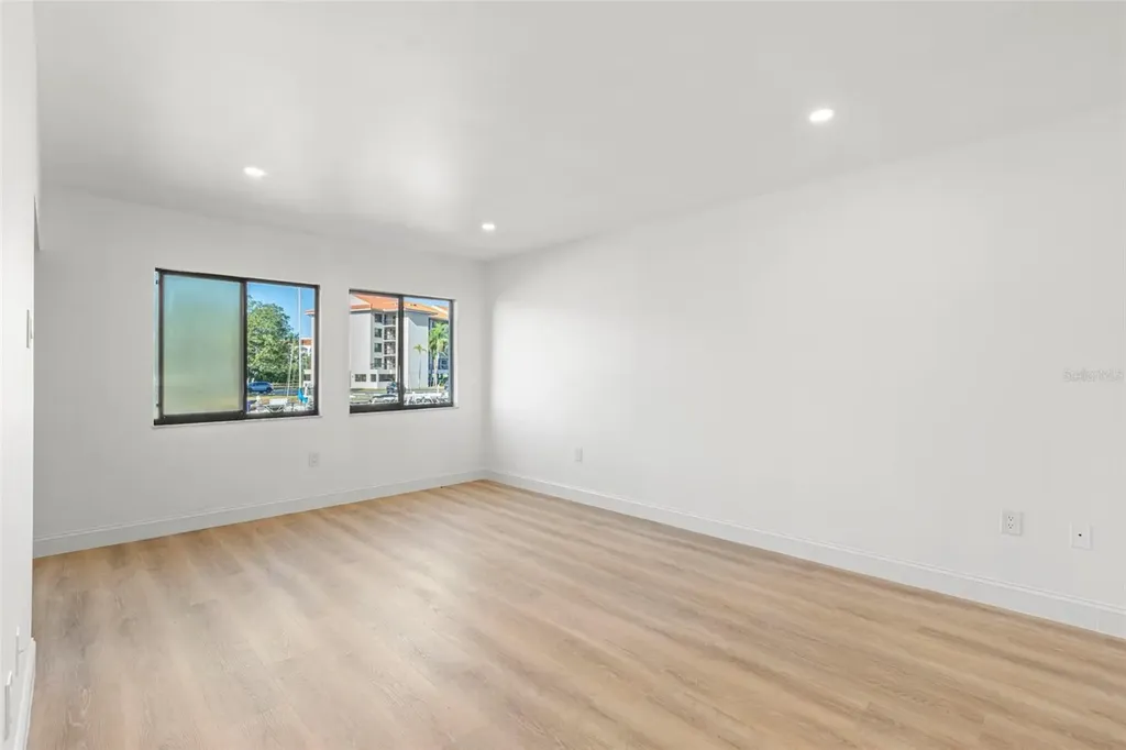 1802 Mariner Drive Tarpon Springs FL 34689