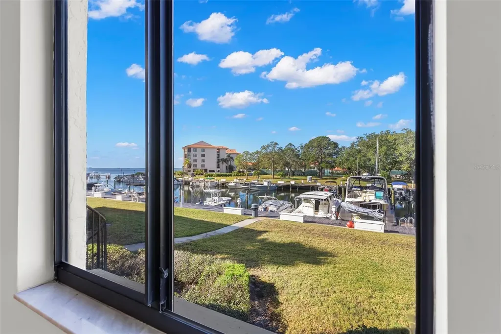 1802 Mariner Drive Tarpon Springs FL 34689