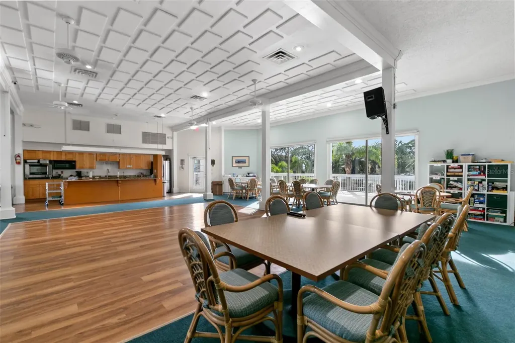1802 Mariner Drive Tarpon Springs FL 34689