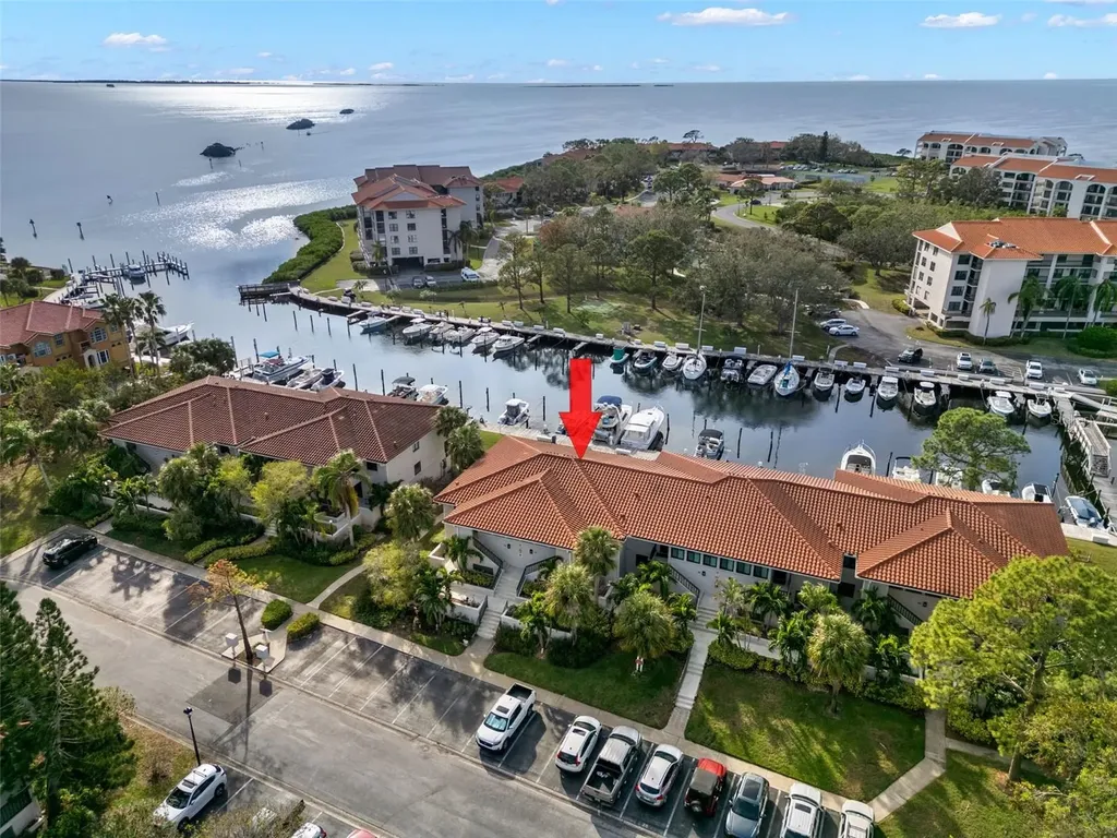 1802 Mariner Drive Tarpon Springs FL 34689