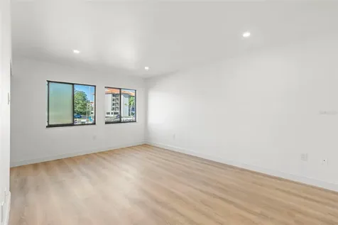 1802 Mariner Drive Tarpon Springs FL 34689