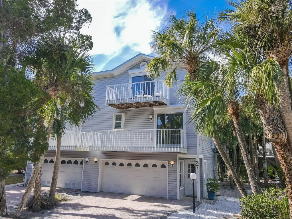 6250 Holmes Boulevard Holmes Beach FL 34217