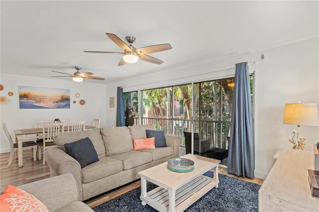 6250 Holmes Boulevard Holmes Beach FL 34217