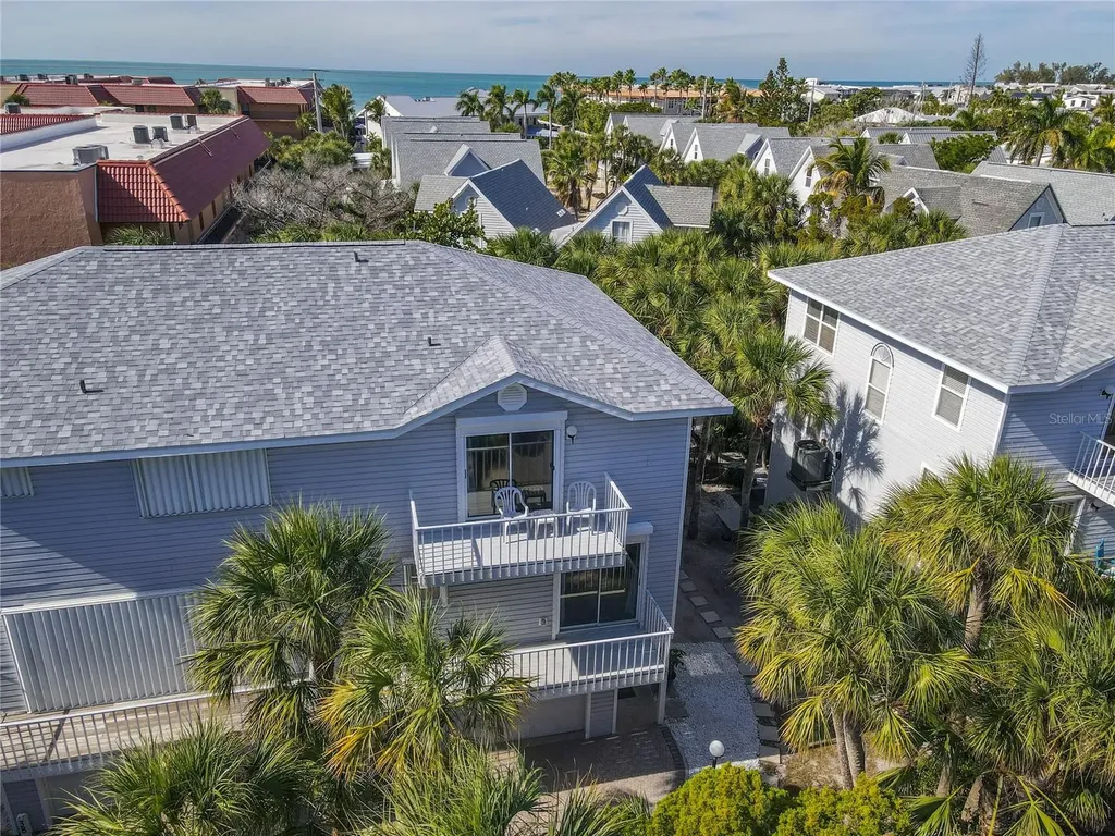 6250 Holmes Boulevard Holmes Beach FL 34217
