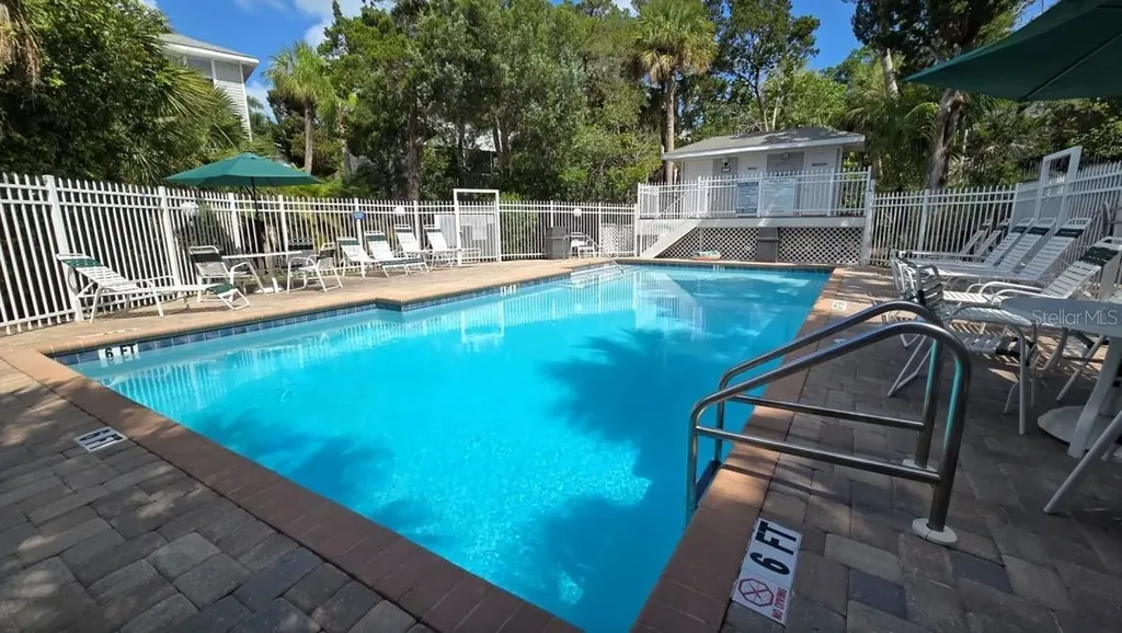 6250 Holmes Boulevard Holmes Beach FL 34217