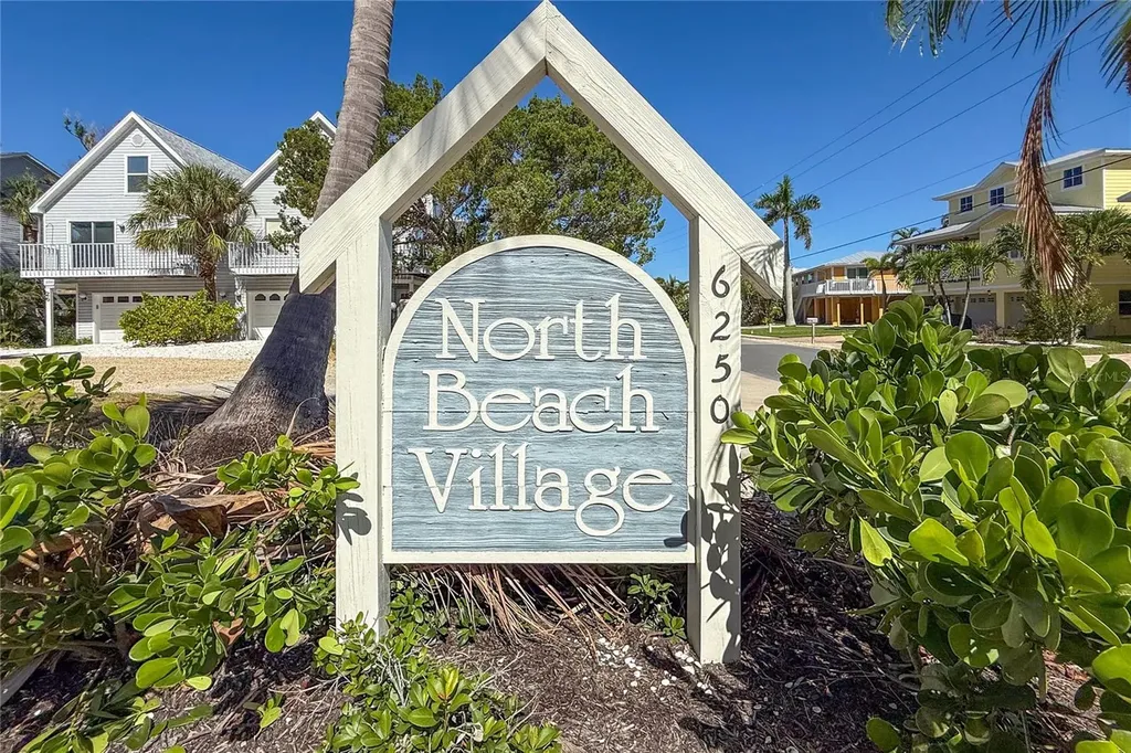 6250 Holmes Boulevard Holmes Beach FL 34217