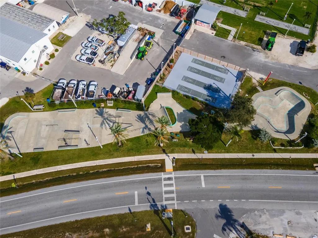 6250 Holmes Boulevard Holmes Beach FL 34217