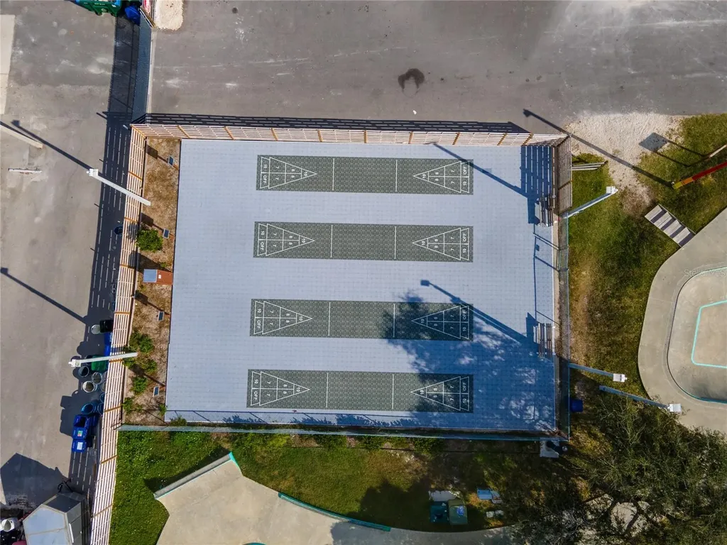 6250 Holmes Boulevard Holmes Beach FL 34217