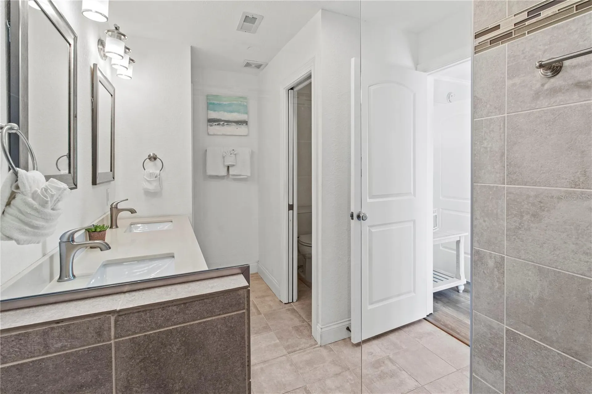 6250 Holmes Boulevard Holmes Beach FL 34217