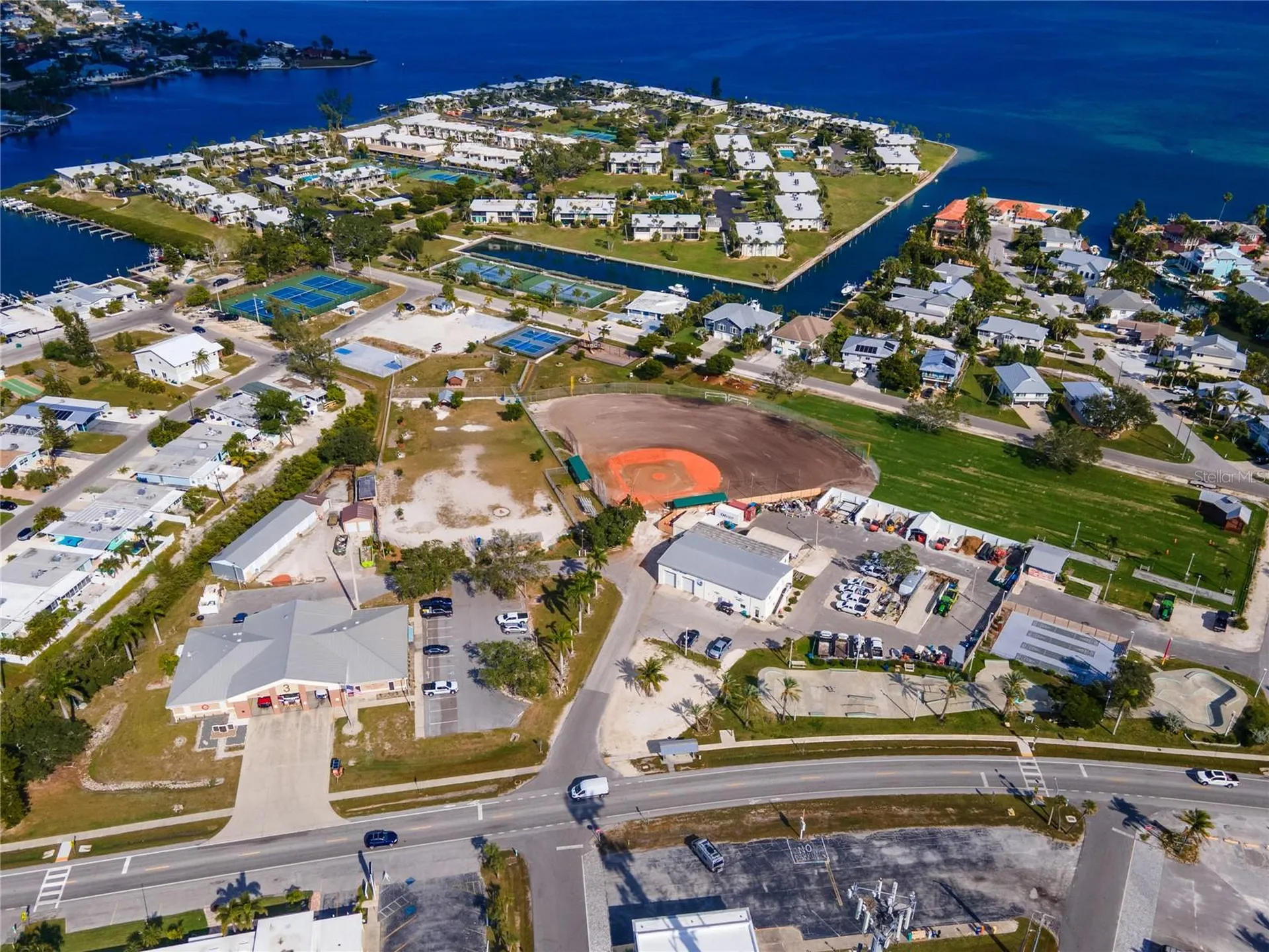 6250 Holmes Boulevard Holmes Beach FL 34217