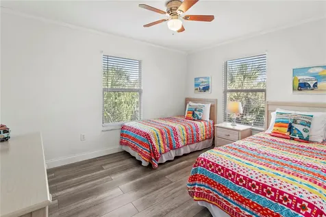 6250 Holmes Boulevard Holmes Beach FL 34217
