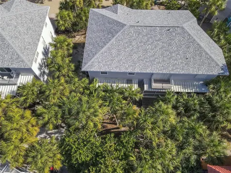 6250 Holmes Boulevard Holmes Beach FL 34217