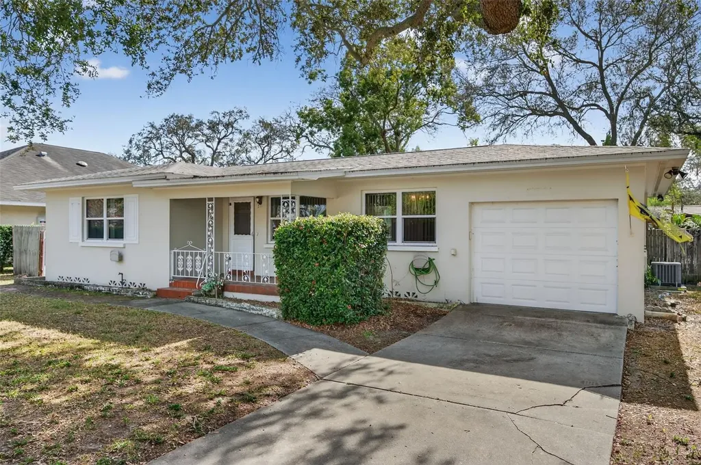 1739 Turner Street Clearwater FL 33756