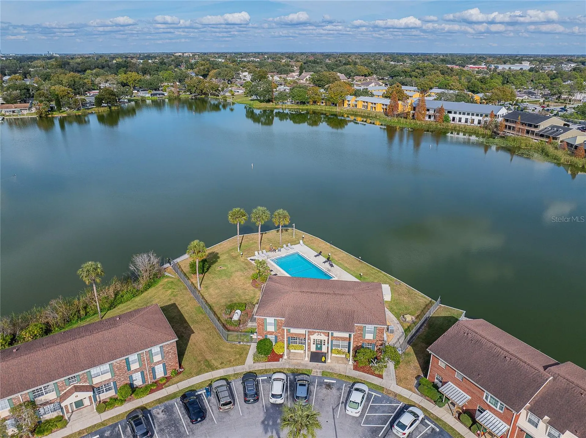1920 E Edgewood Drive Lakeland FL 33803