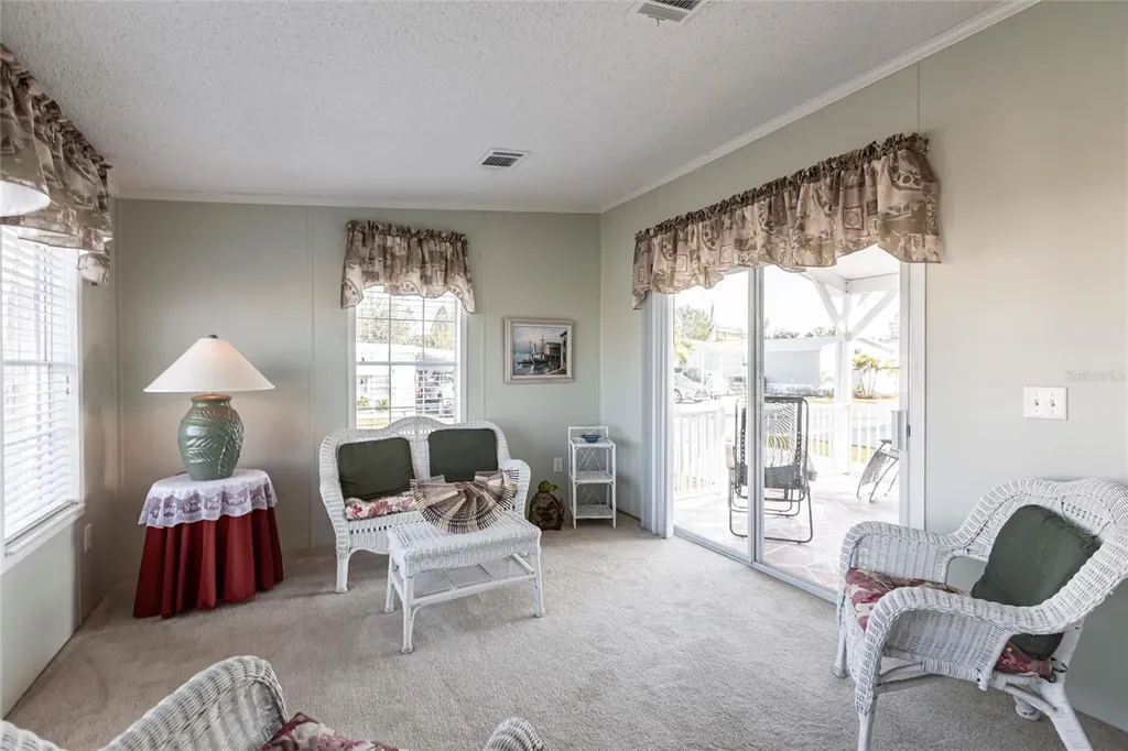 27 N Manatee Loop Punta Gorda FL 33950