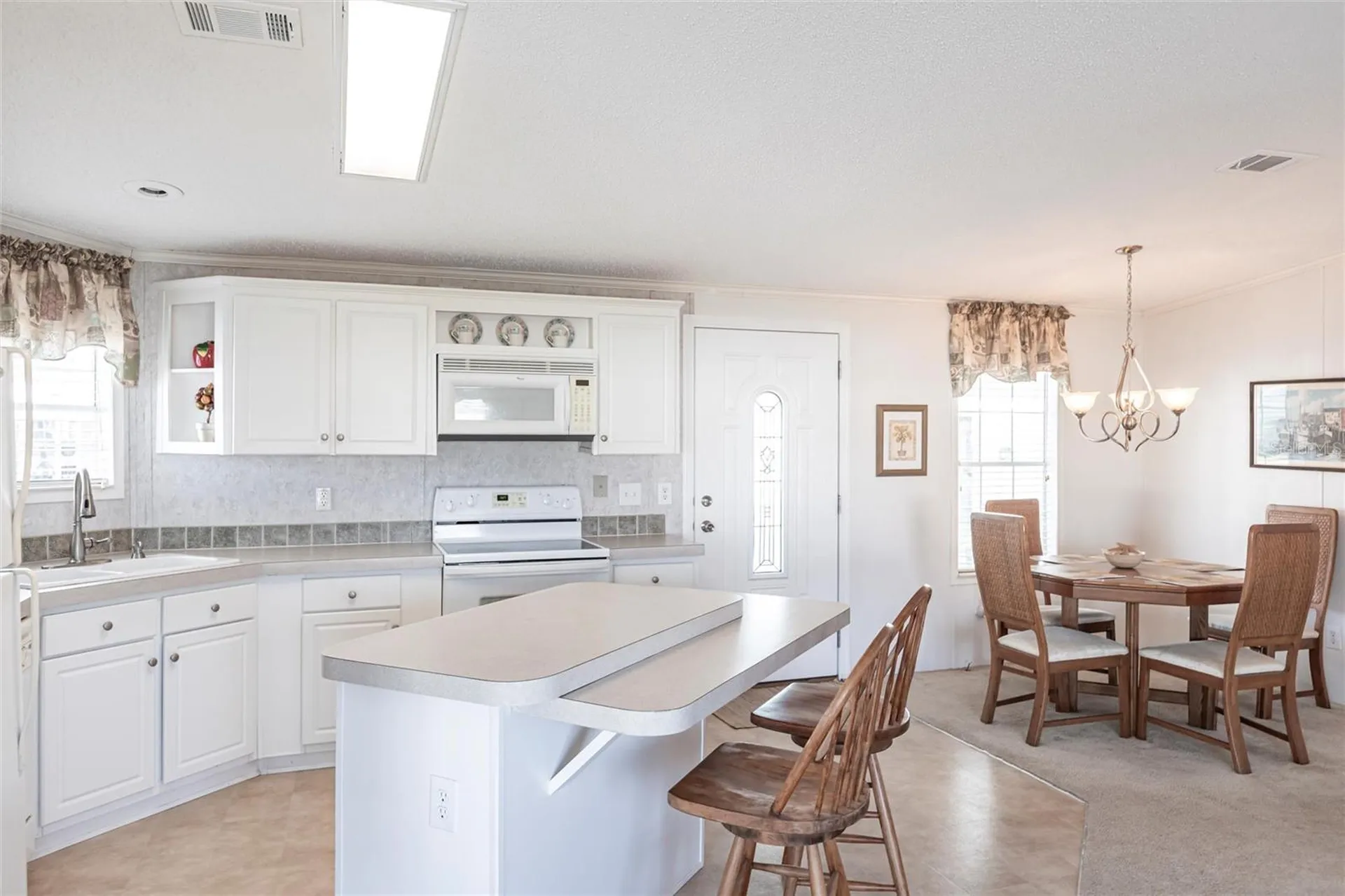 27 N Manatee Loop Punta Gorda FL 33950