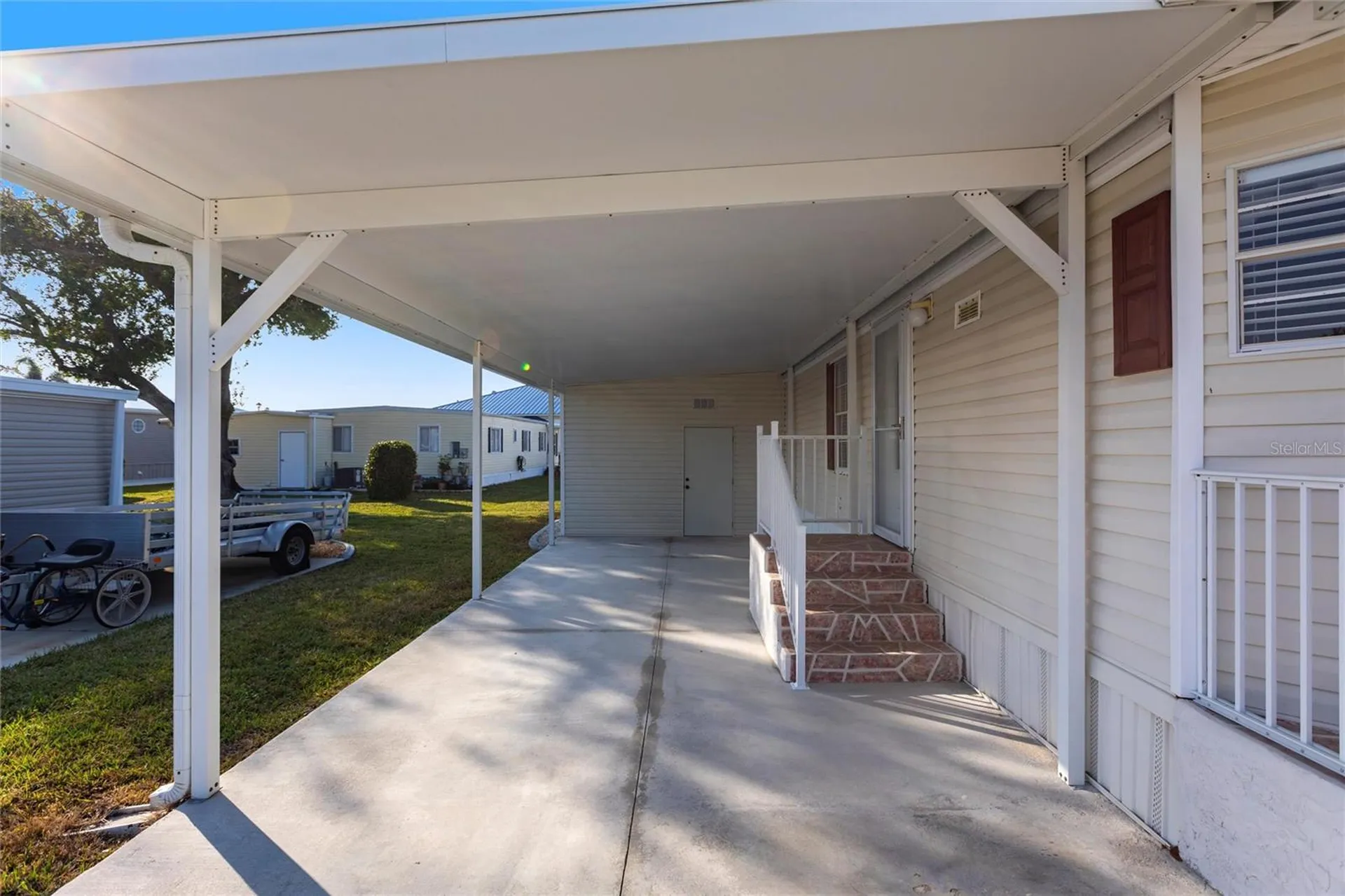 27 N Manatee Loop Punta Gorda FL 33950