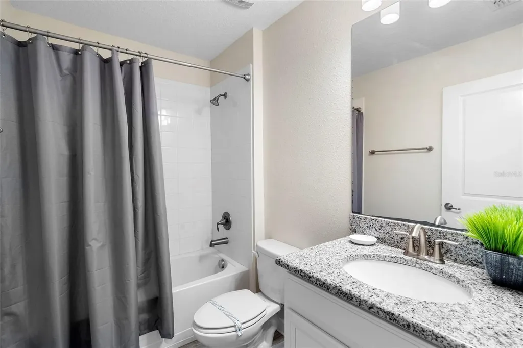 4778 Kings Castle Circle Kissimmee FL 34746