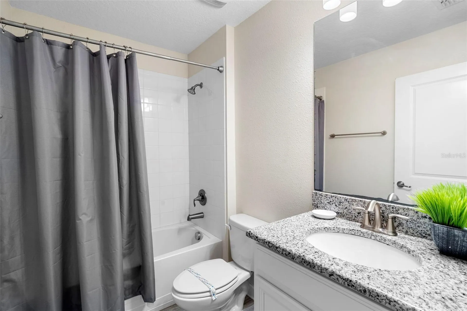 4778 Kings Castle Circle Kissimmee FL 34746