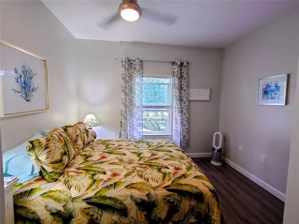 200 4th Avenue S St Petersburg FL 33701