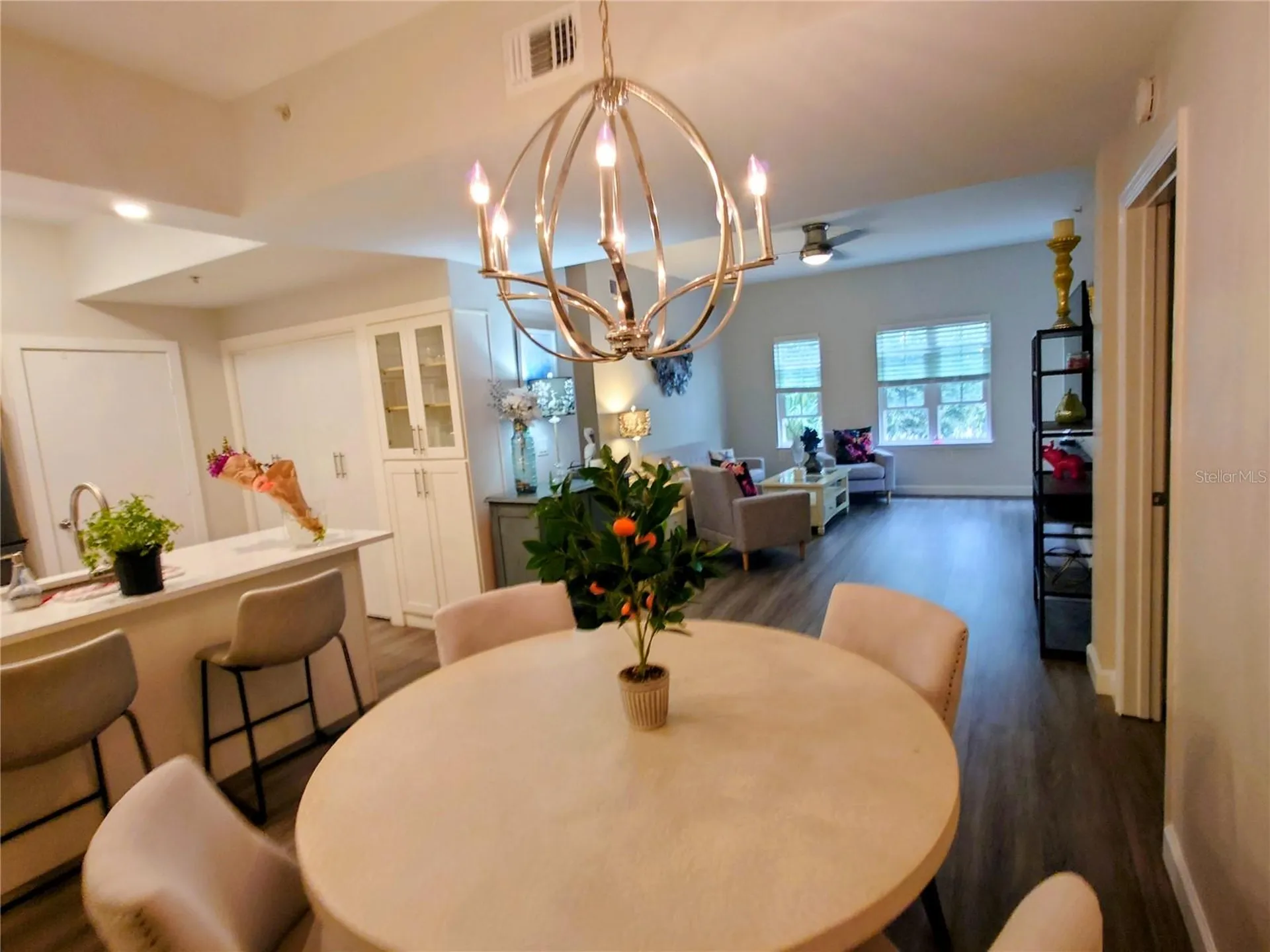200 4th Avenue S St Petersburg FL 33701