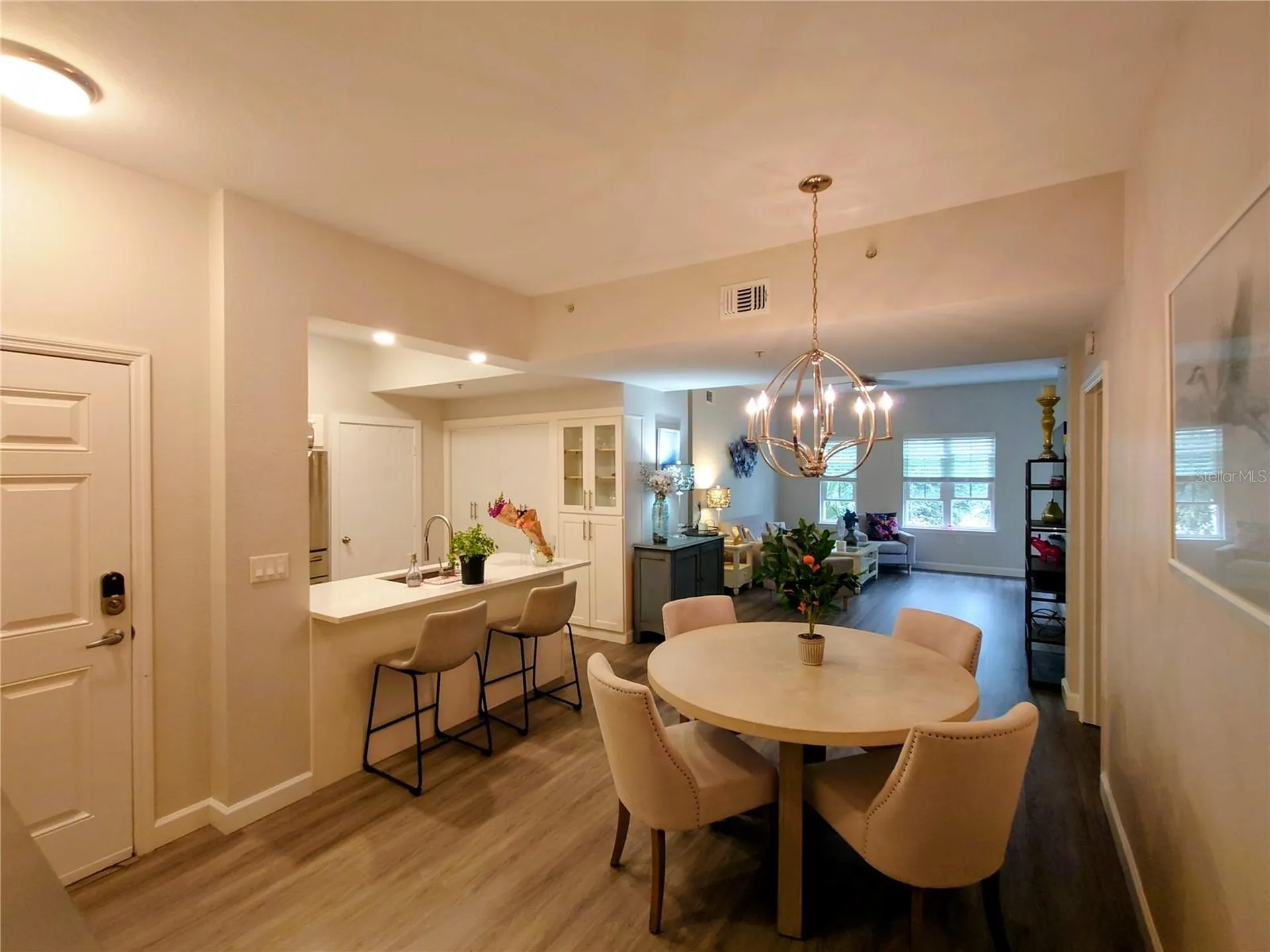 200 4th Avenue S St Petersburg FL 33701