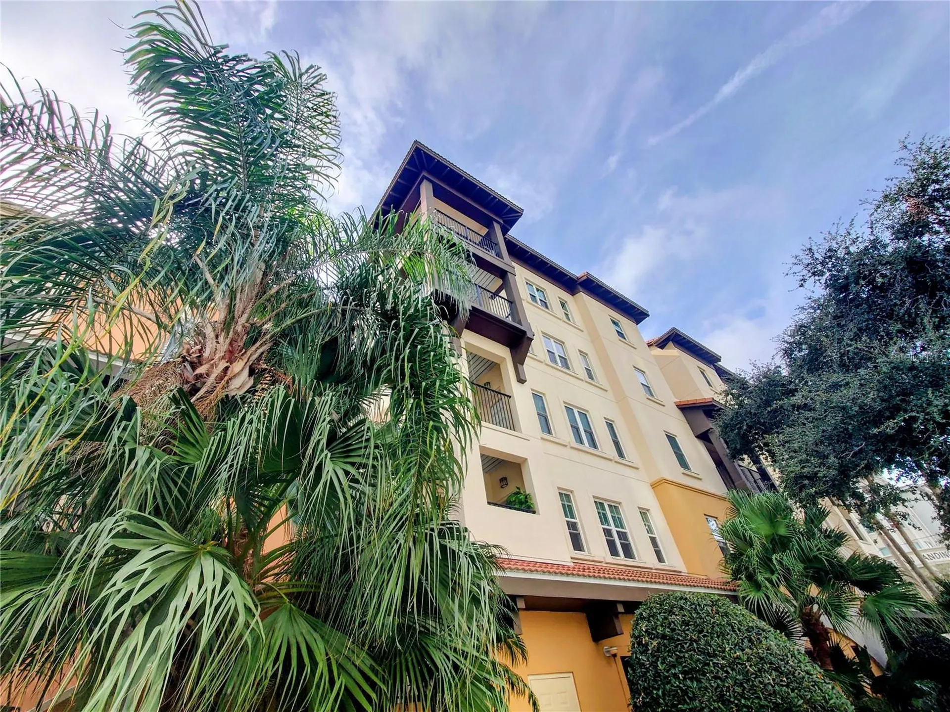 200 4th Avenue S St Petersburg FL 33701