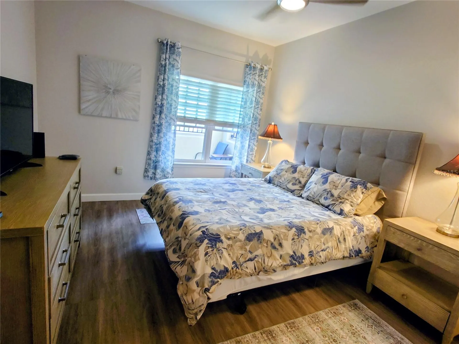200 4th Avenue S St Petersburg FL 33701