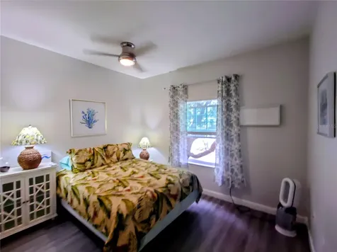 200 4th Avenue S St Petersburg FL 33701