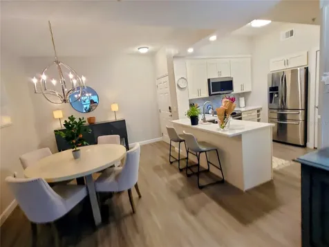 200 4th Avenue S St Petersburg FL 33701