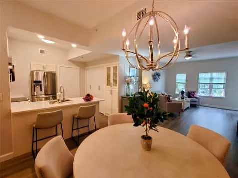 200 4th Avenue S St Petersburg FL 33701