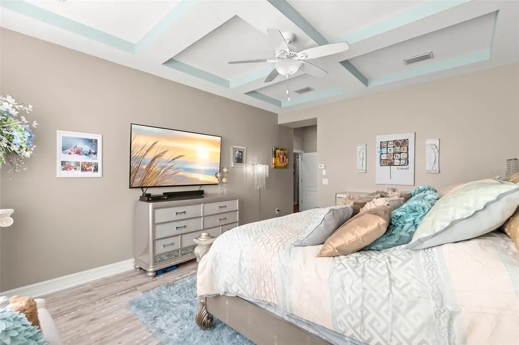 5906 Fishhawk Crossing Boulevard Lithia FL 33547