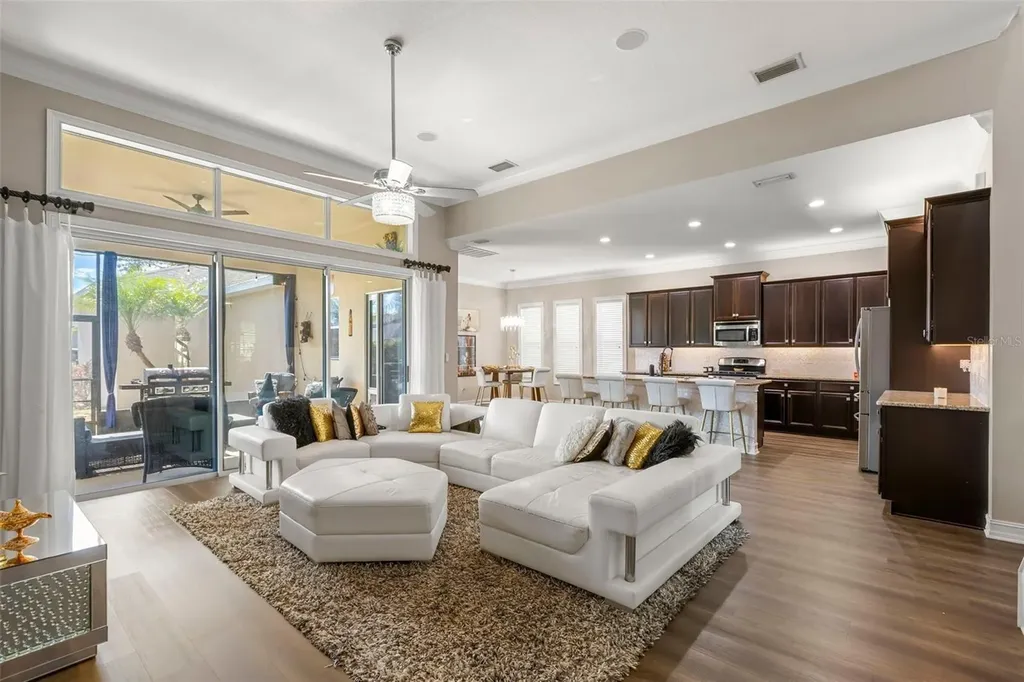 5906 Fishhawk Crossing Boulevard Lithia FL 33547