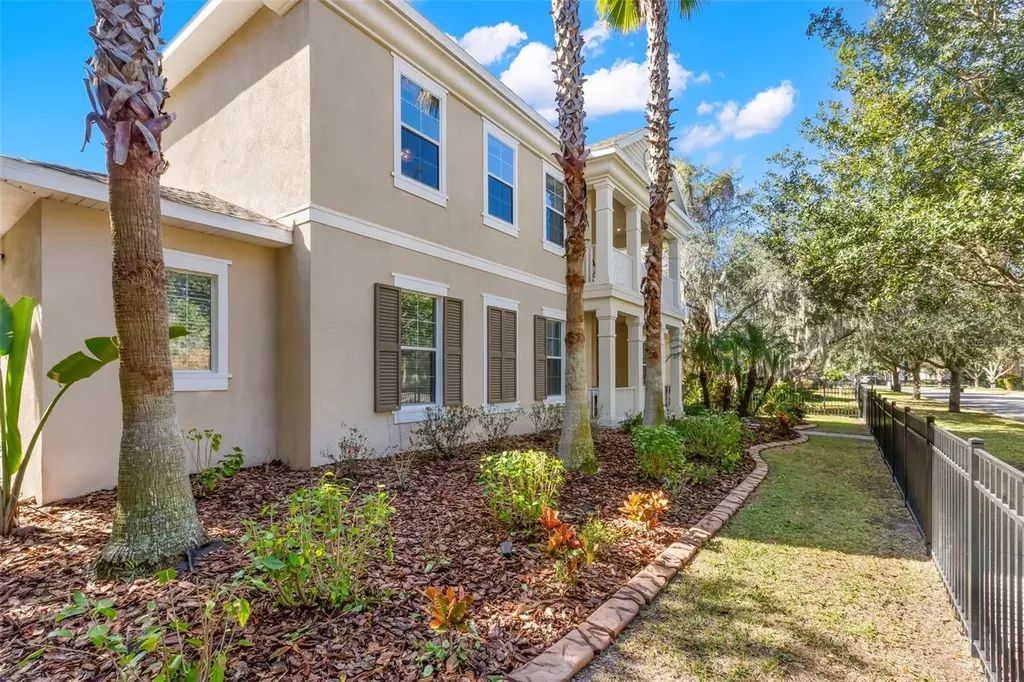 5906 Fishhawk Crossing Boulevard Lithia FL 33547