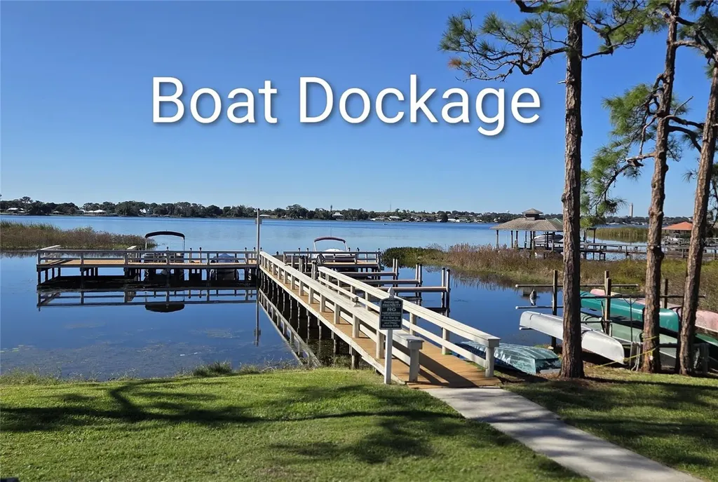 16 Meadowlake Circle S Lake Placid FL 33852