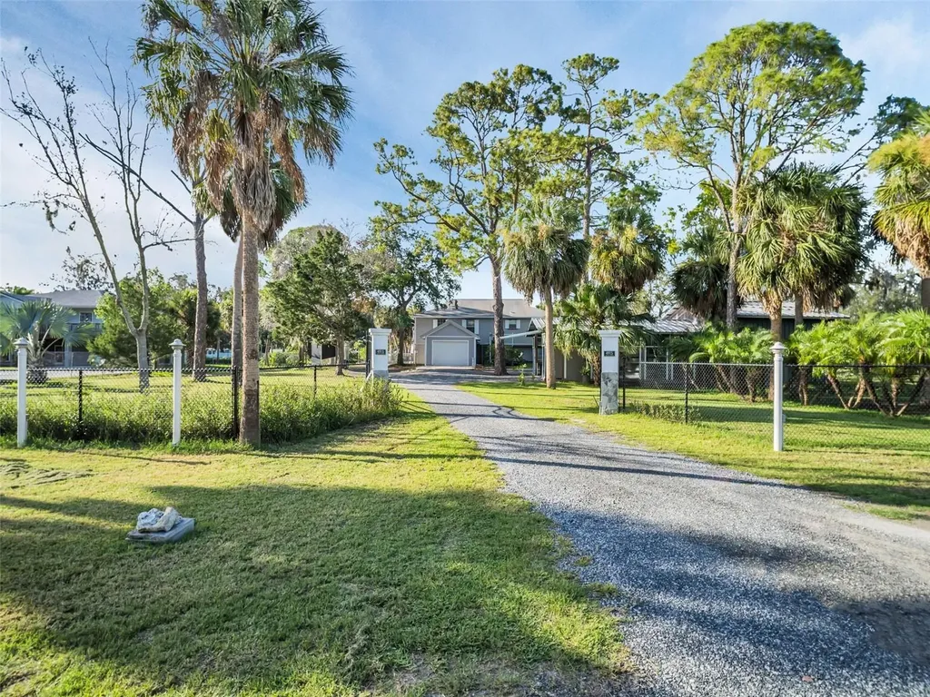 4915 South Road New Port Richey FL 34652